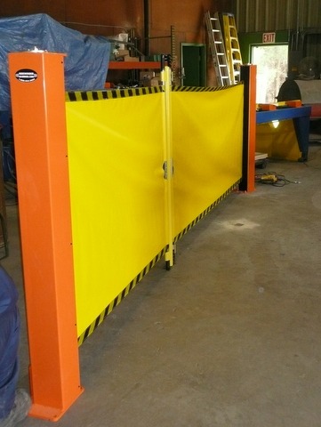 SB-2000-industrialRetractablebarriers