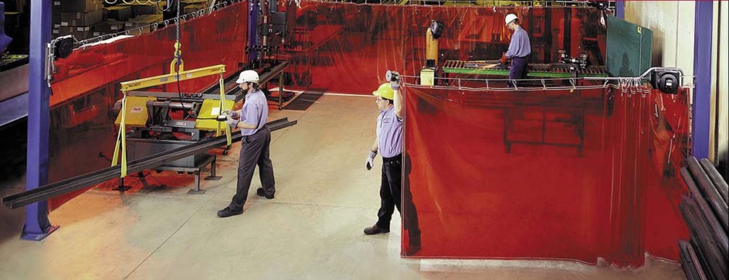 retractable-collapsing-welding-curtain retractable-collapsing-welding-curtain