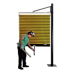 pull-down-welding-curtain
